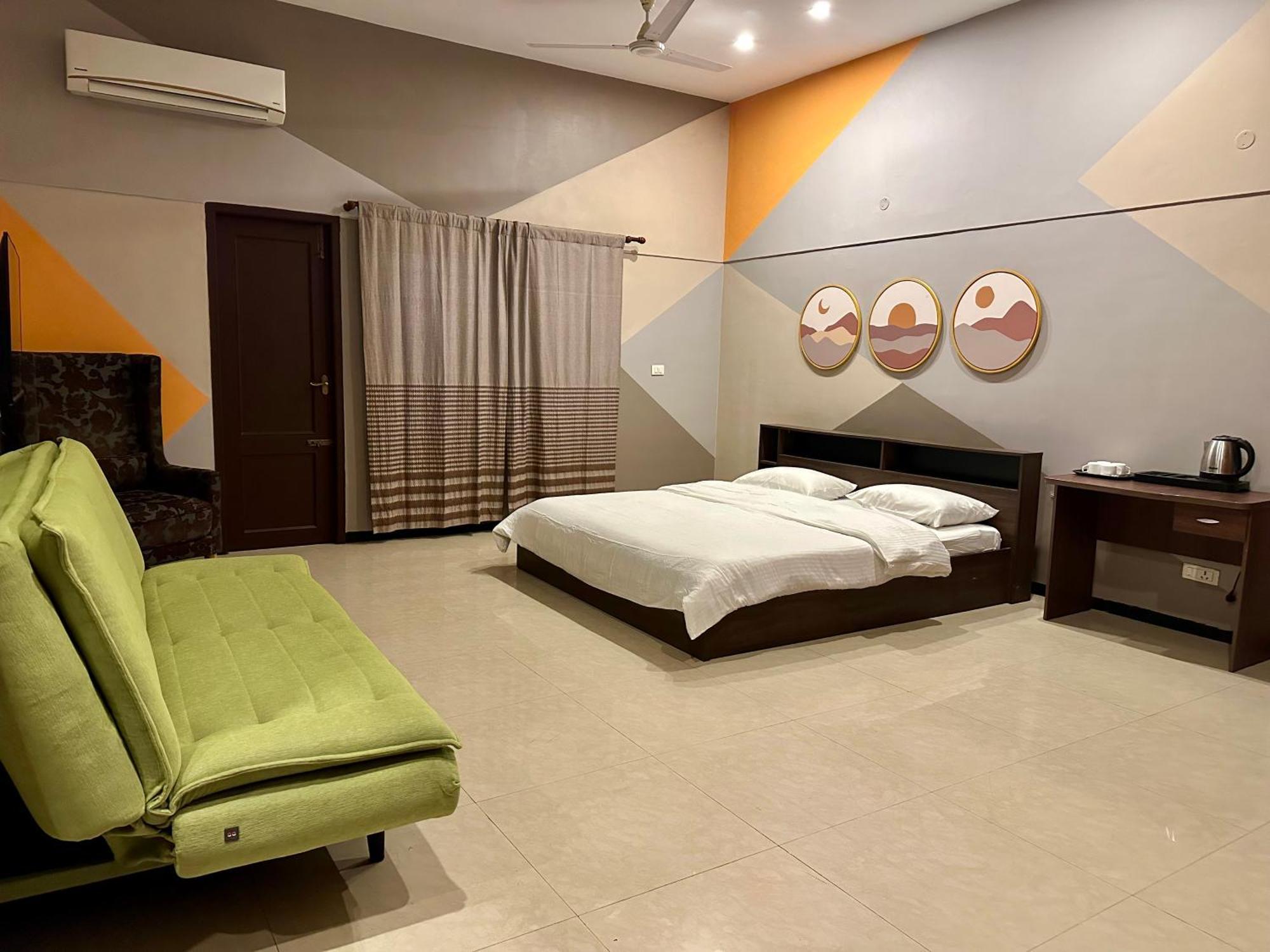 Costa Verde Luxury Seafront Villa Chennai Esterno foto